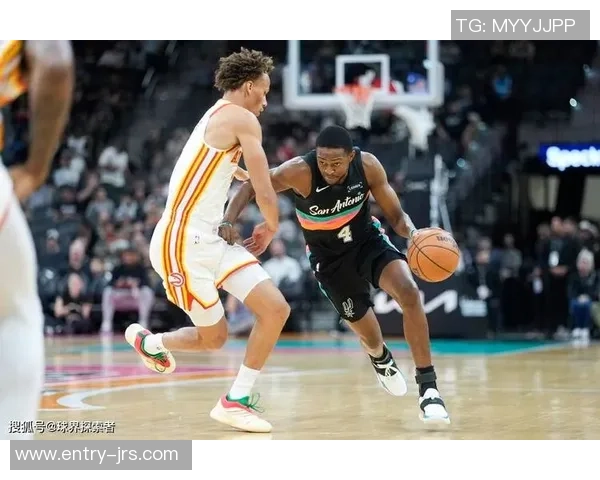 304马刺与开拓者激战正酣双方全力争夺季后赛席位的关键对决