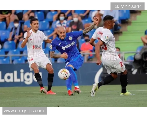 塞尔塔与赫塔费激战在即谁能在西甲赛场上笑到最后